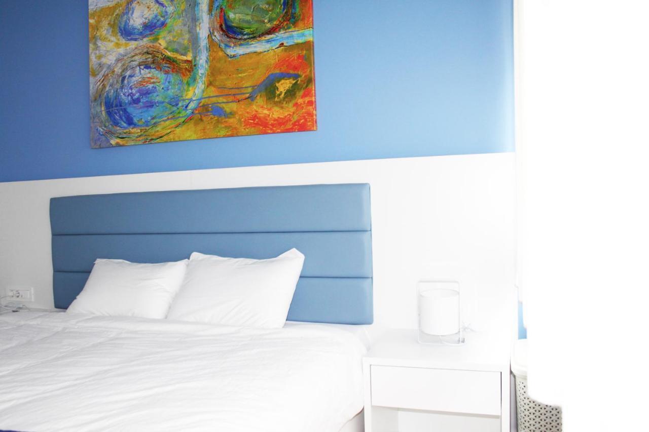 Cheery Apartment In The Center Of Athena Bagian luar foto